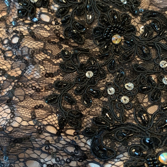 MORI LEE FORMAL GOWN - Picture 6 of 16